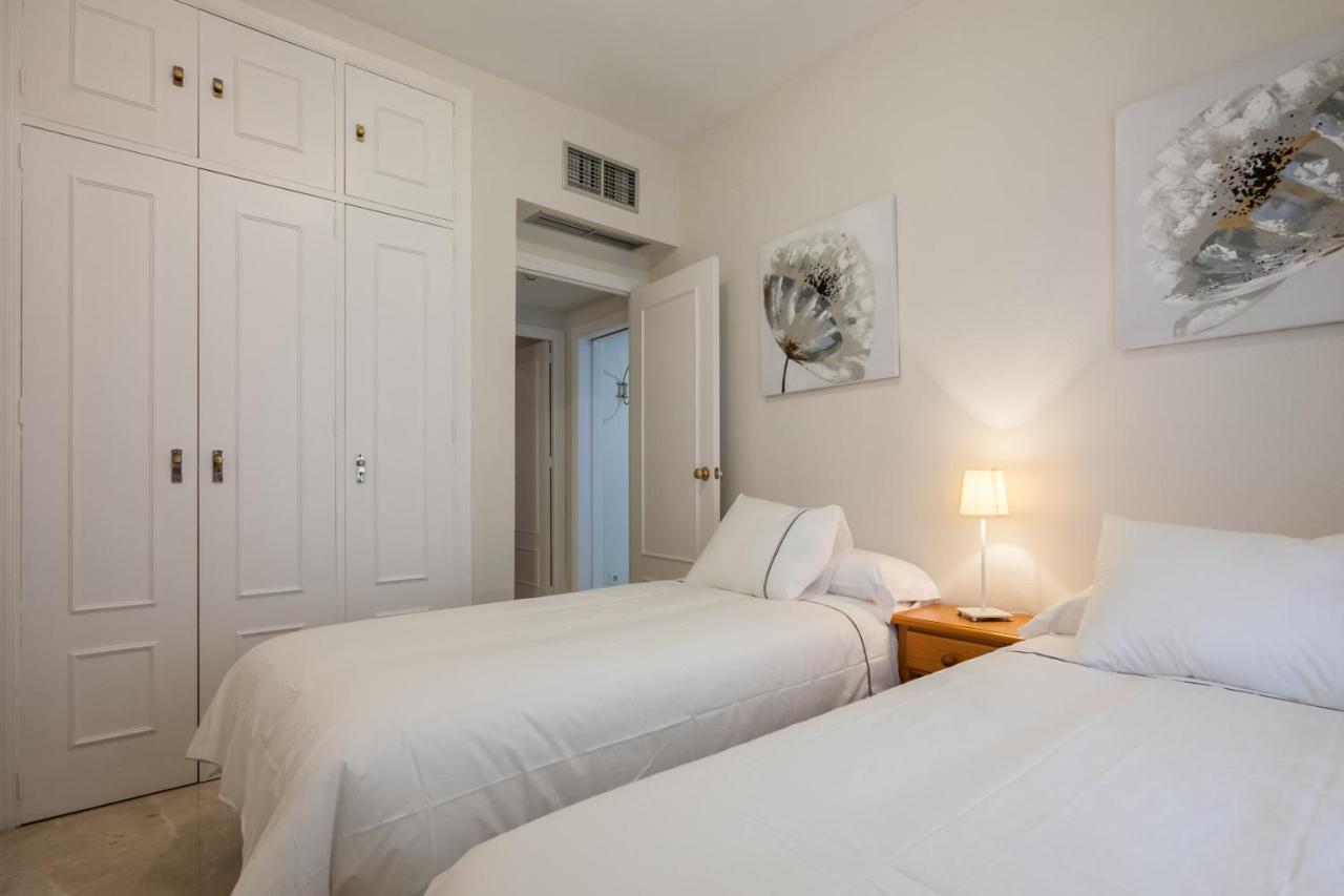 Apartamento Cerca Del Alcazar Con Garaje Privado Sevilla Exterior foto